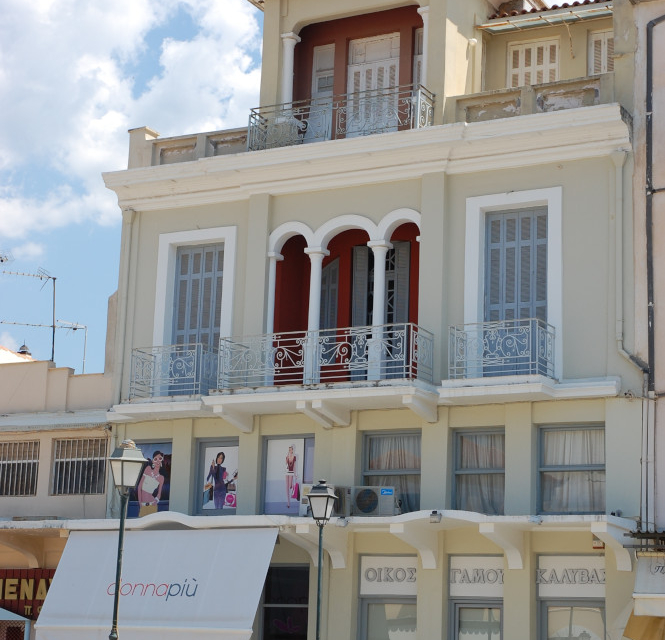 Αναπαλαίωση διατηρητέου κτιρίου